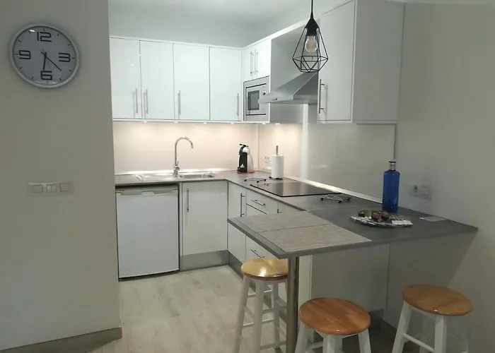 Acogedor Estudio Con Piscina Y Cerca De La Playa